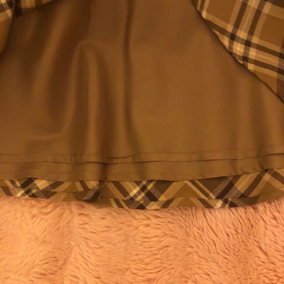 Jones New York camel plaid and cream fall aline length skirt - Picture 4 of 7